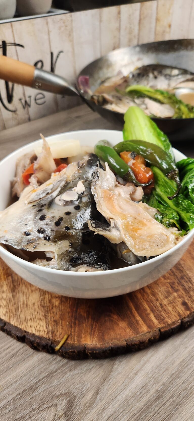 Sinigang na Ulo ng Salmon (Salmon Head in Sour Tamarind Broth)